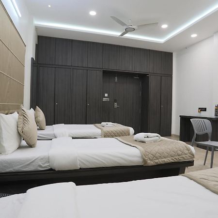 Hotel Ajinkya Palace Aurangabad  Bagian luar foto